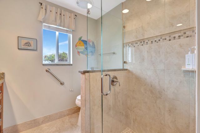 2704 Captains Way, Jupiter, FL 33477