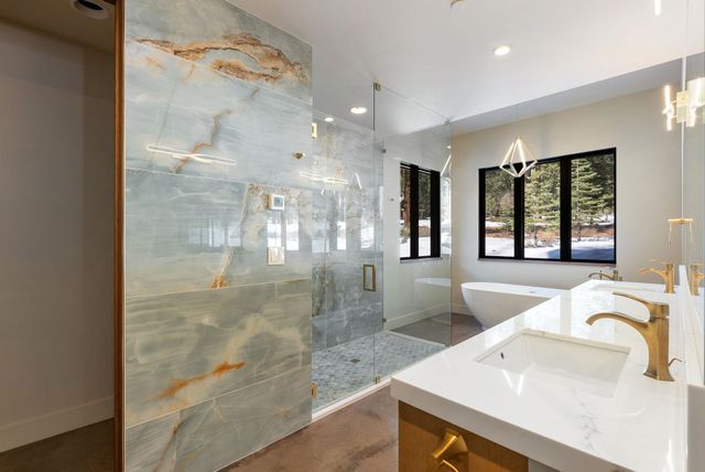 11761 Bottcher Loop, Truckee, CA 96161