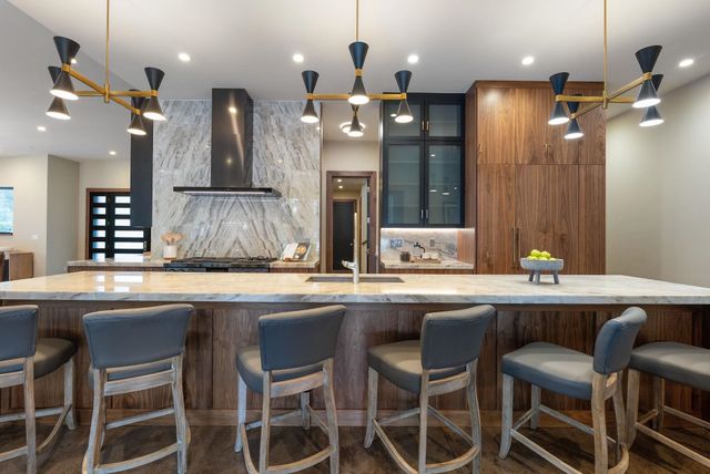 11761 Bottcher Loop, Truckee, CA 96161