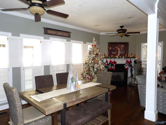 390 Indian Lake Drive, Rainbow City, AL 35906