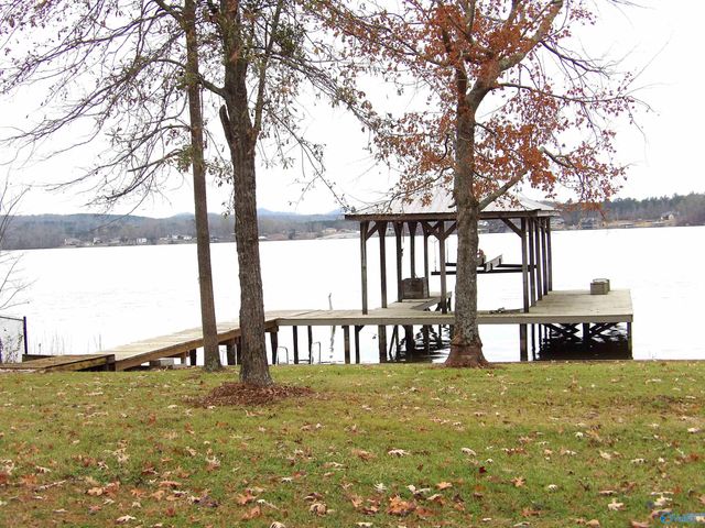 390 Indian Lake Drive, Rainbow City, AL 35906