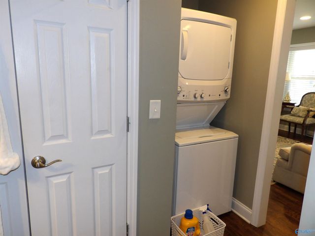 390 Indian Lake Drive, Rainbow City, AL 35906