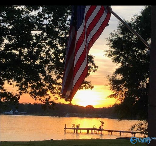 390 Indian Lake Drive, Rainbow City, AL 35906