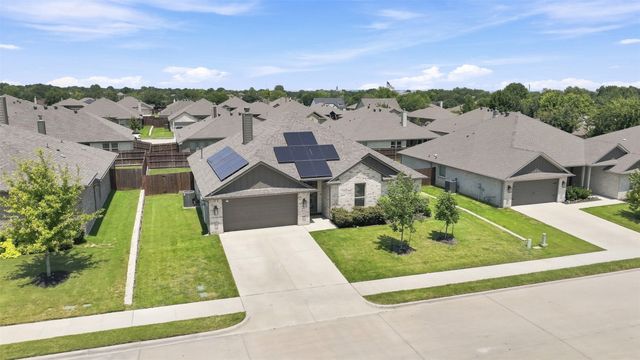 632 Steerman Court, Saginaw, TX 76179