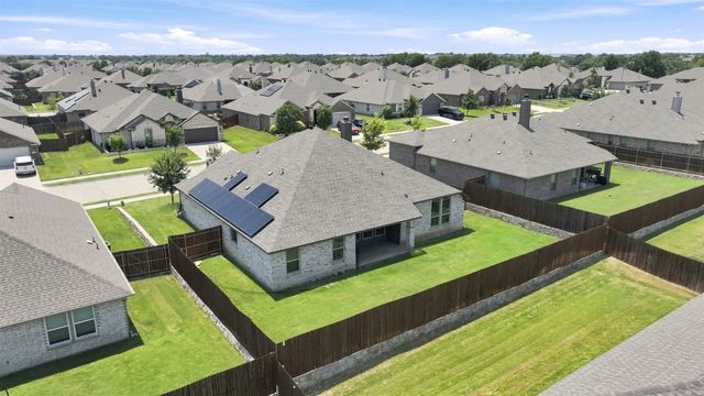 632 Steerman Court, Saginaw, TX 76179