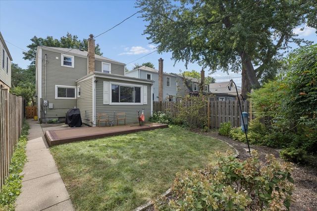 1923 Warren Street, Evanston, IL 60202