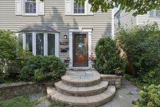 1923 Warren Street, Evanston, IL 60202