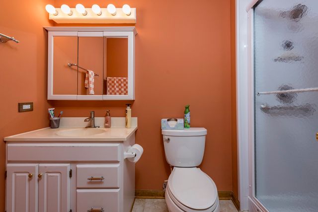 1685 W Beach Road 1685, Beach Park, IL 60087