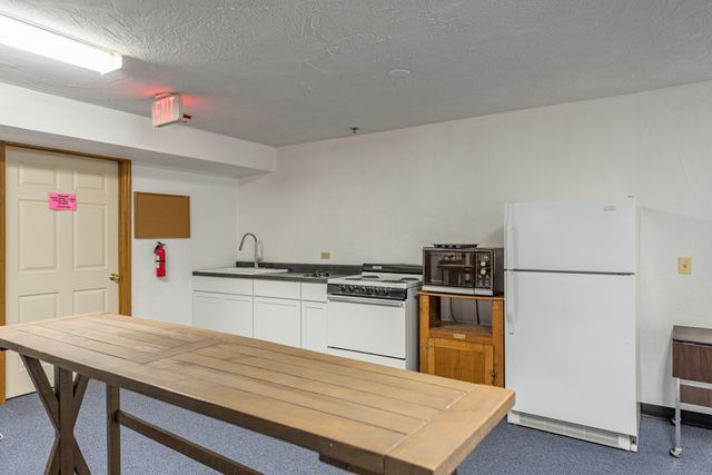 1685 W Beach Road 1685, Beach Park, IL 60087