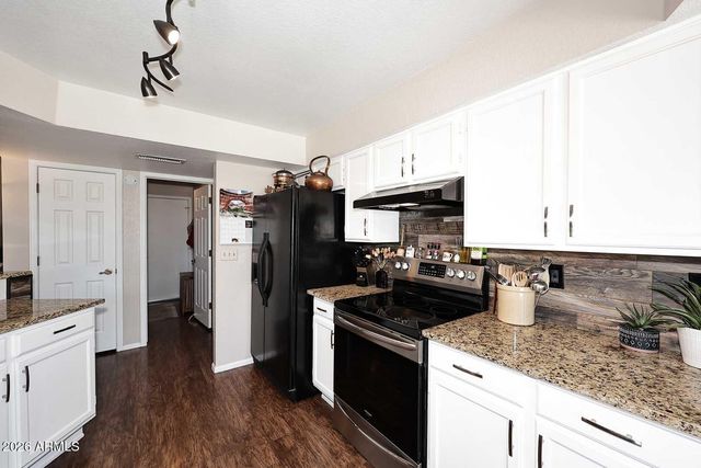 14825 N 58th Street, Scottsdale, AZ 85254