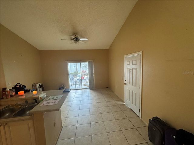 1218 BERMUDA LAKES LANE 201, Kissimmee, FL 34741