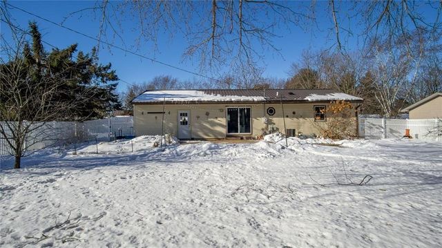 3319 Eastlawn Street, Eau Claire, WI 54703