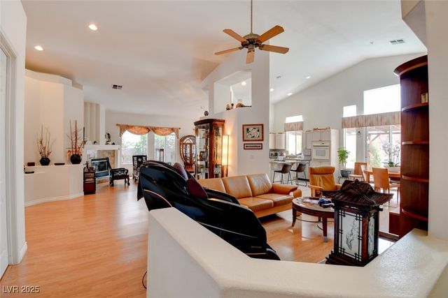 8759 Las Olivas Avenue, Las Vegas, NV 89147