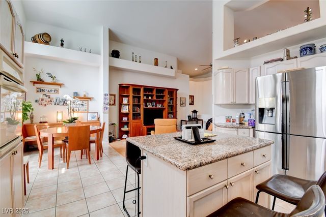 8759 Las Olivas Avenue, Las Vegas, NV 89147