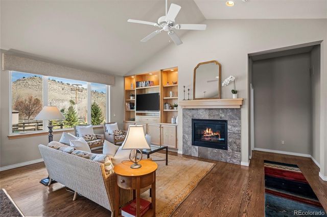 400 Carter Drive, Lyons, CO 80540