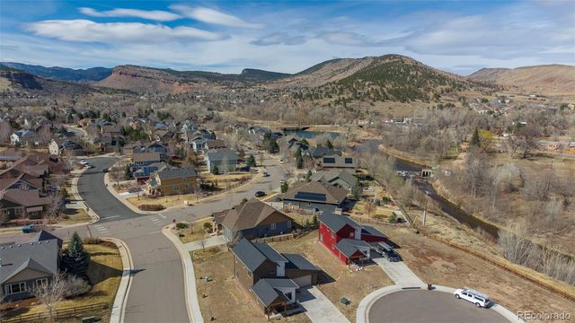 400 Carter Drive, Lyons, CO 80540