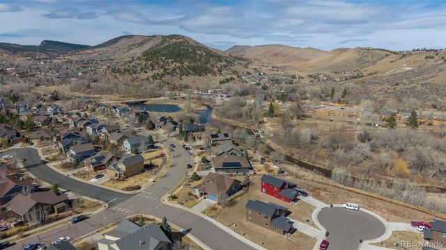 400 Carter Drive, Lyons, CO 80540