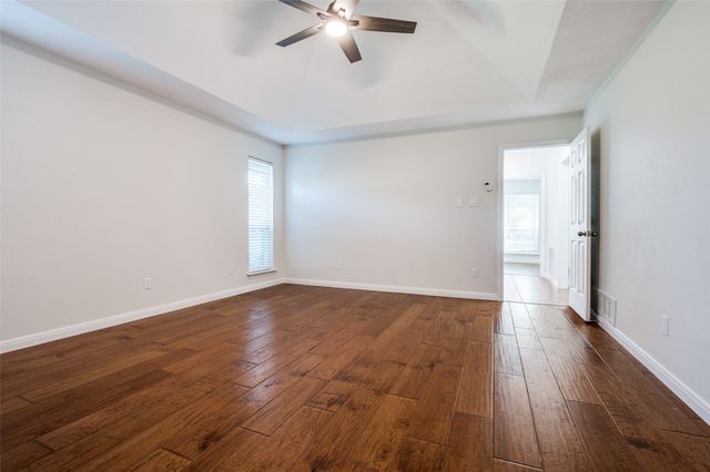 1912 Pajarito Court, Desoto, TX 75115