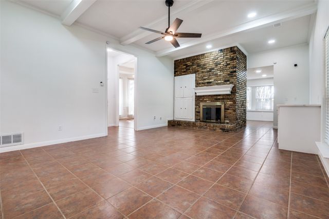 1912 Pajarito Court, Desoto, TX 75115