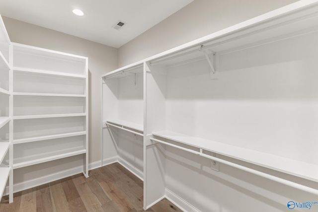 2106 Covington Lane, Decatur, AL 35603