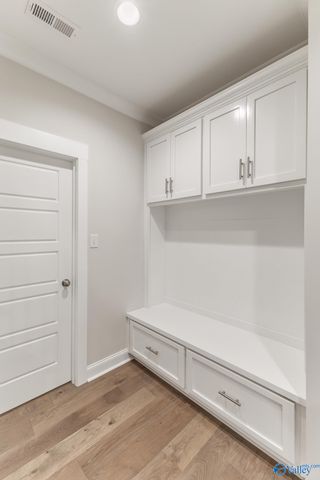 2106 Covington Lane, Decatur, AL 35603