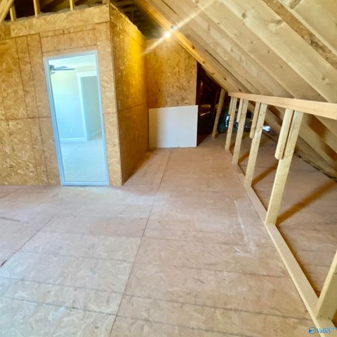 2106 Covington Lane, Decatur, AL 35603