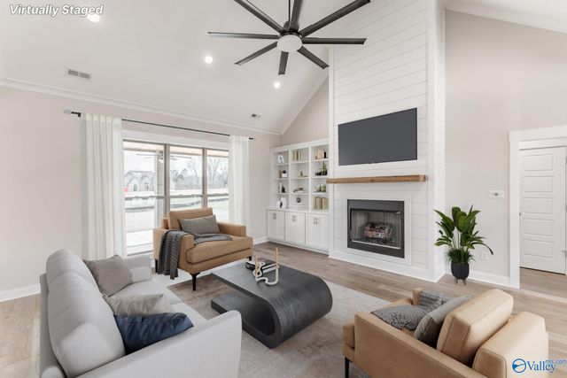 2106 Covington Lane, Decatur, AL 35603