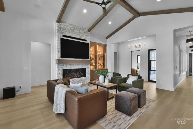 7906 W Heugh Ln, Eagle, ID 83616