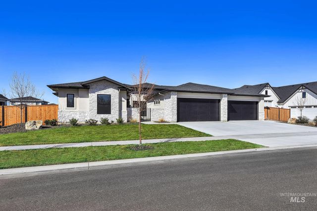 7906 W Heugh Ln, Eagle, ID 83616