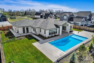 7906 W Heugh Ln, Eagle, ID 83616