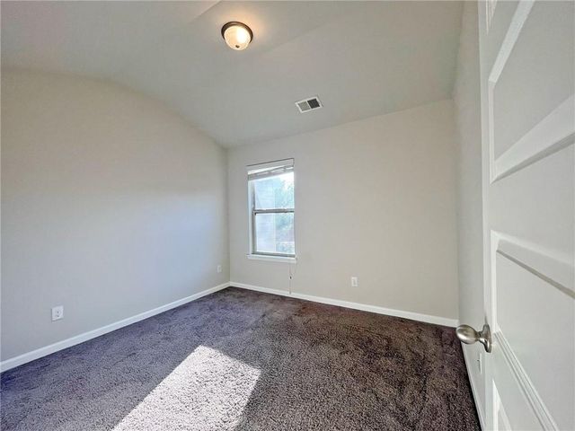 2734 Shetley Creek Dr, Norcross, GA 30071