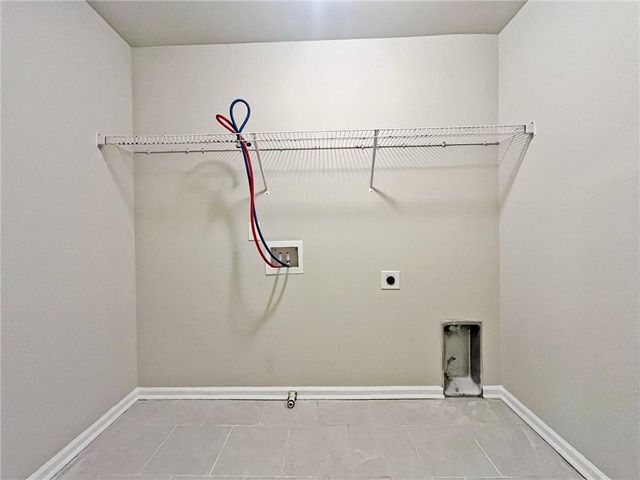 2734 Shetley Creek Dr, Norcross, GA 30071