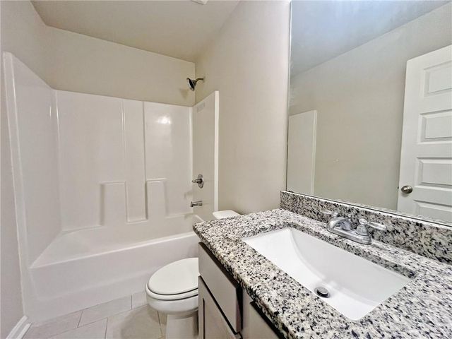 2734 Shetley Creek Dr, Norcross, GA 30071