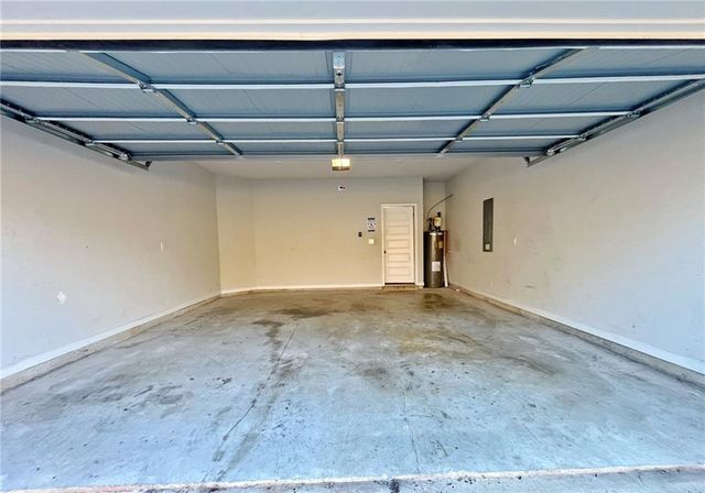 2734 Shetley Creek Dr, Norcross, GA 30071