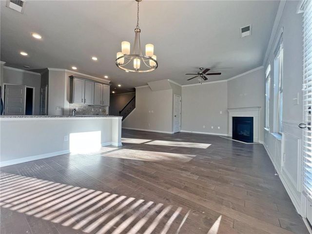 2734 Shetley Creek Dr, Norcross, GA 30071