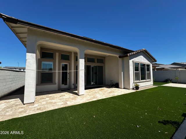 1979 W LARIAT Lane, Phoenix, AZ 85085