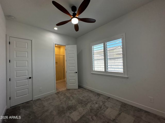1979 W LARIAT Lane, Phoenix, AZ 85085
