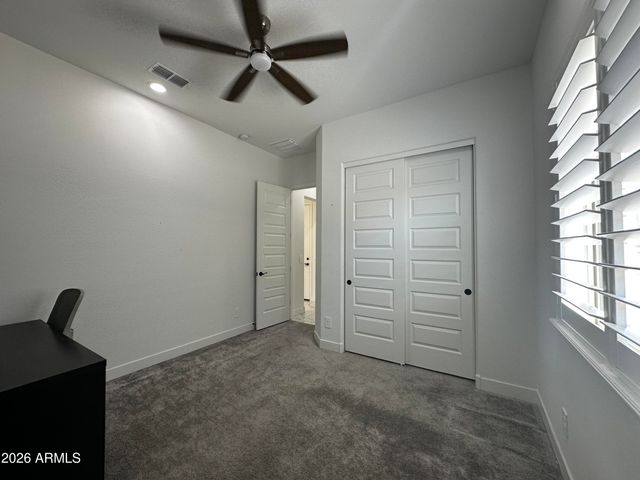 1979 W LARIAT Lane, Phoenix, AZ 85085