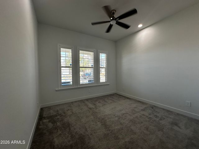 1979 W LARIAT Lane, Phoenix, AZ 85085