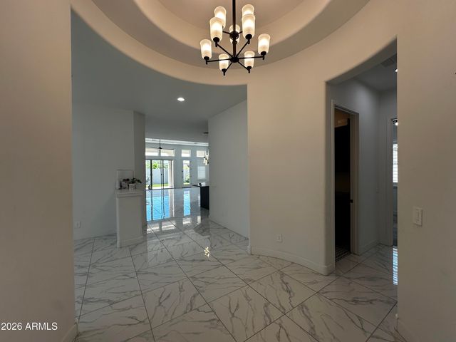 1979 W LARIAT Lane, Phoenix, AZ 85085
