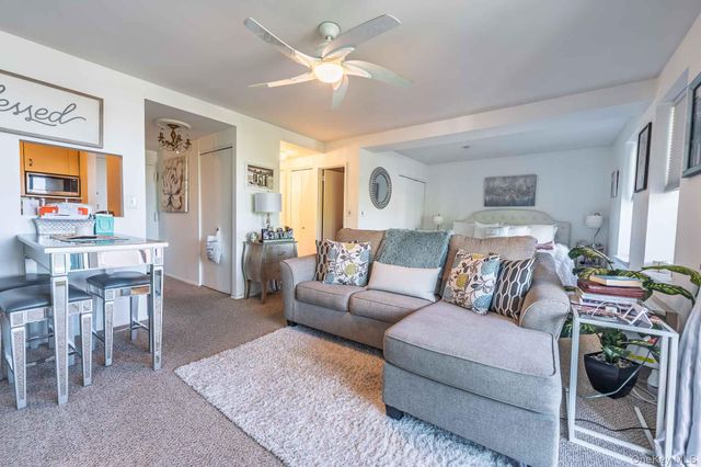 2 Richmond Road 3R, Lido Beach, NY 11561