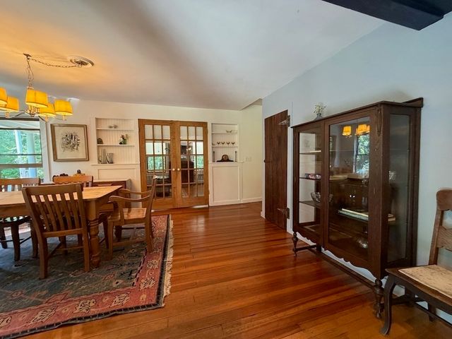 10 Rockland St, Natick, MA 01760