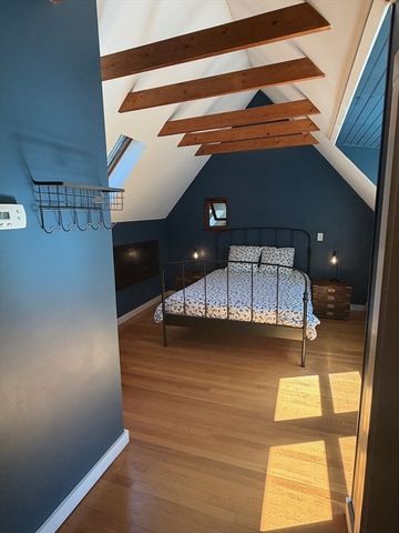 10 Rockland St, Natick, MA 01760