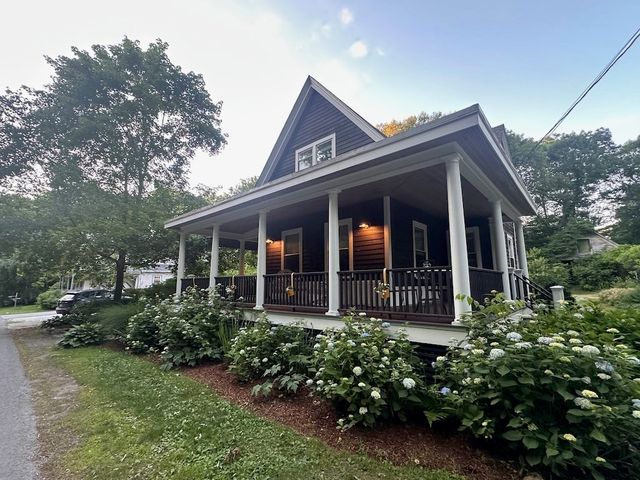 10 Rockland St, Natick, MA 01760