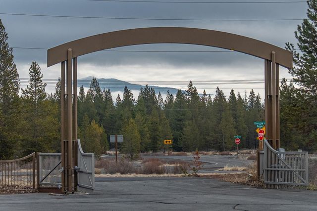 52975 Riverview Drive, La Pine, OR 97739