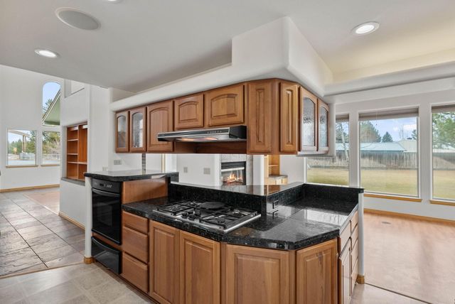 52975 Riverview Drive, La Pine, OR 97739