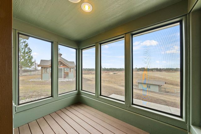 52975 Riverview Drive, La Pine, OR 97739