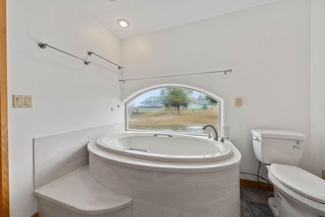 52975 Riverview Drive, La Pine, OR 97739