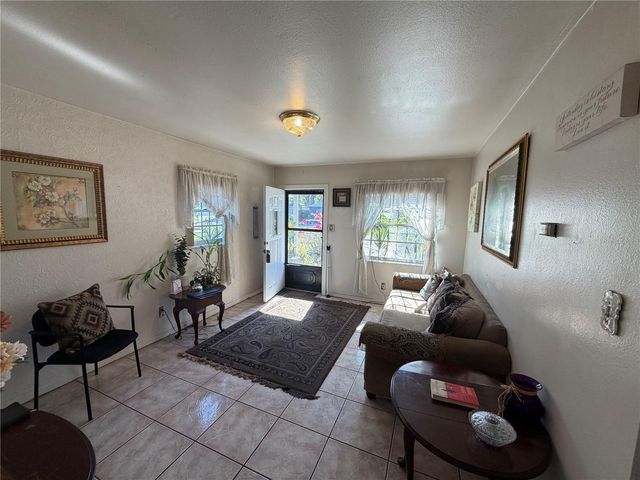 2010 E CHELSEA STREET, Tampa, FL 33610