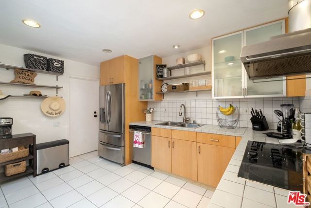 28240 REY DE COPAS Lane, Malibu, CA 90265